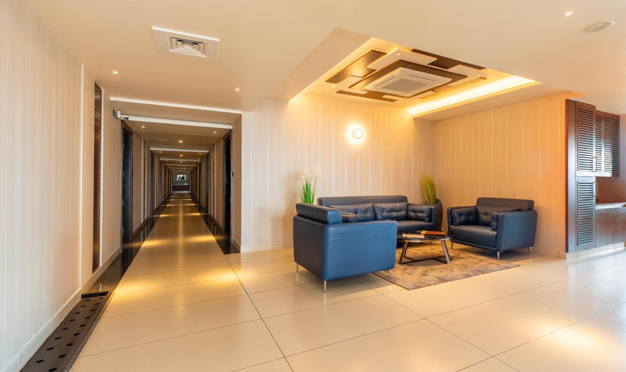 Hotel M Pro Palace Mysore - 12 Minutes To Mysore Palace Экстерьер фото